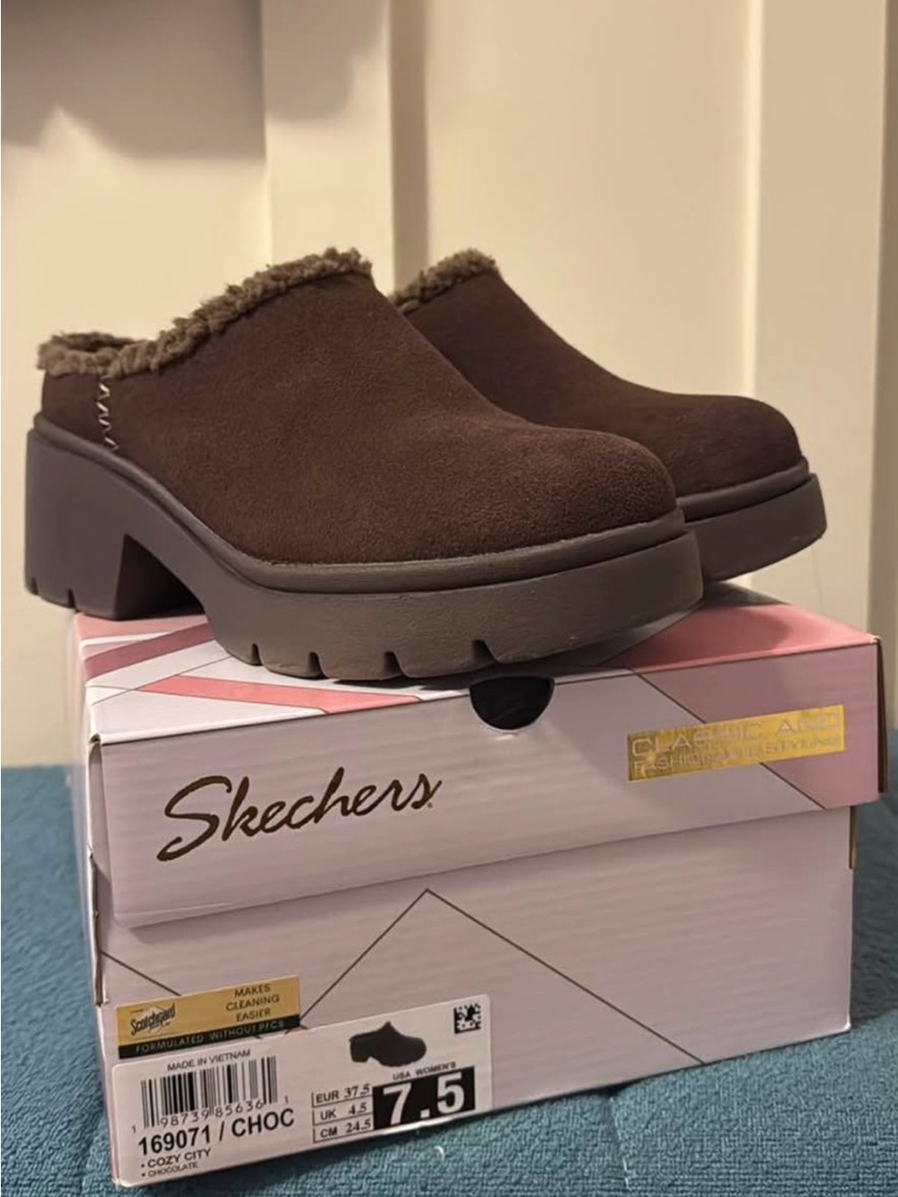 Women’s Skechers Chocolate Brown Faux-Suede Fur-Lined Clog Mules